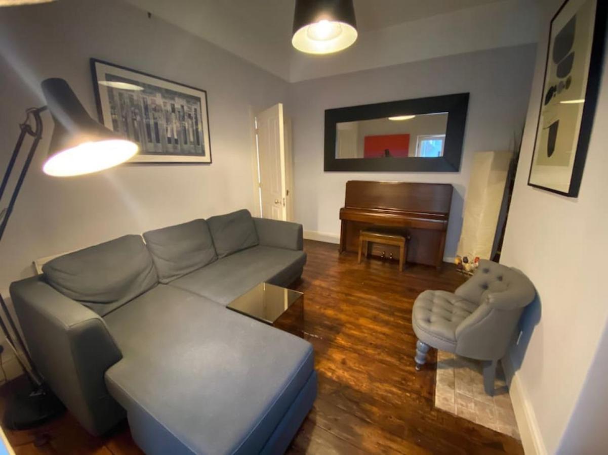 Spacious 4 Bedroom Character Home In Pontcanna Cardiff Eksteriør billede